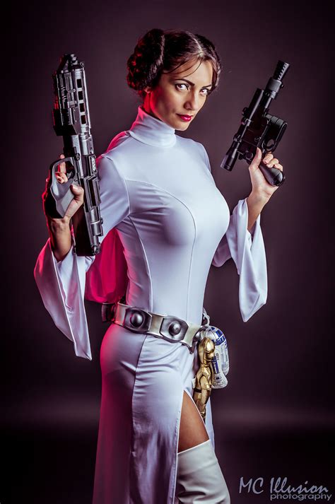 princess leia cosplay